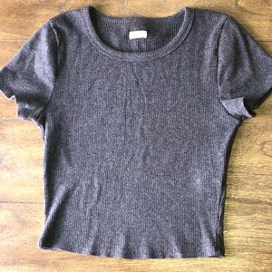 Short sleeve crop tee shirt
